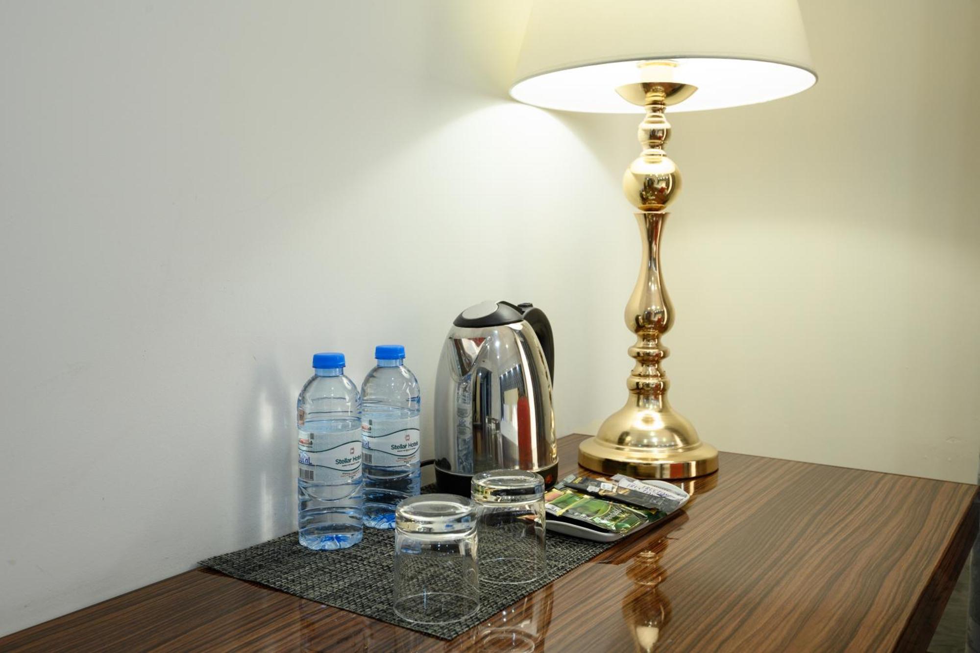 Royal Plaza Otel Erivan Dış mekan fotoğraf
